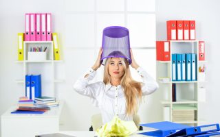 De ce apare stresul excesiv la locul de muncă