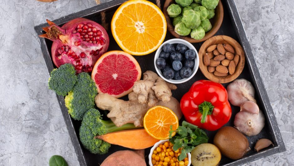 10 alimente esențiale pentru o dietă echilibrată