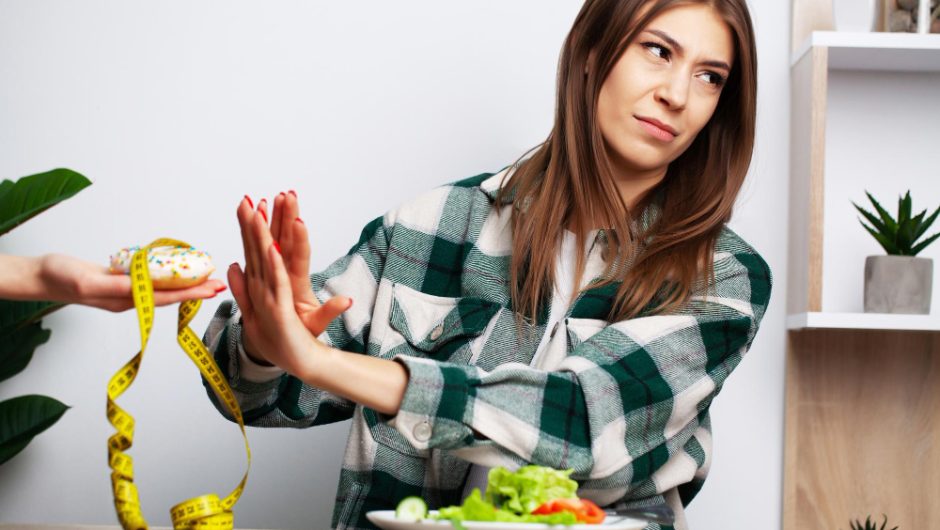 Cum să îți îmbunătățești dieta fără efort