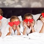 7 moduri prin care să îți îmbunătățești relația cu familia
