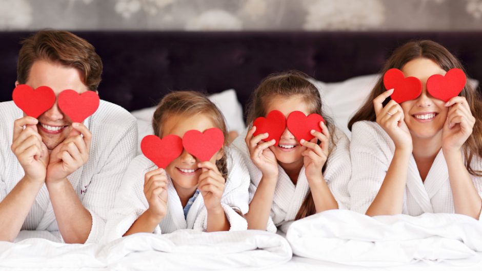 7 moduri prin care să îți îmbunătățești relația cu familia