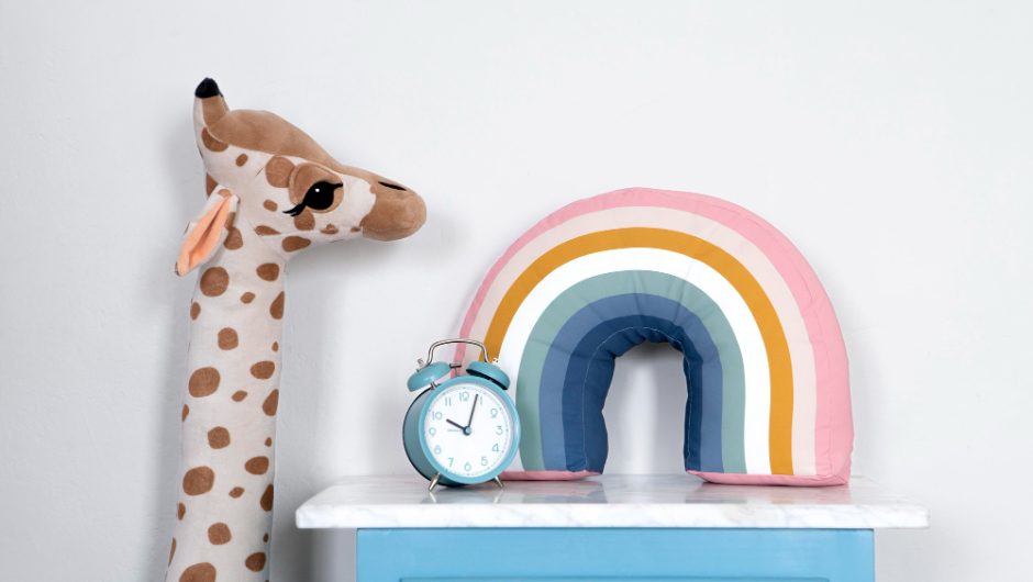 Idei de decor minimalist pentru camera copilului