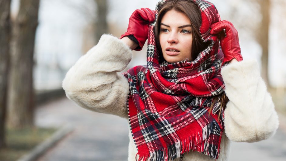 Cum să porți haine din lână în mod chic în sezonul rece