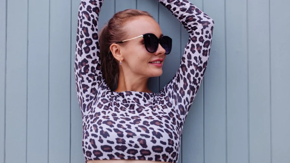 Cum să porți imprimeul animal print fără să domine întreaga ținută